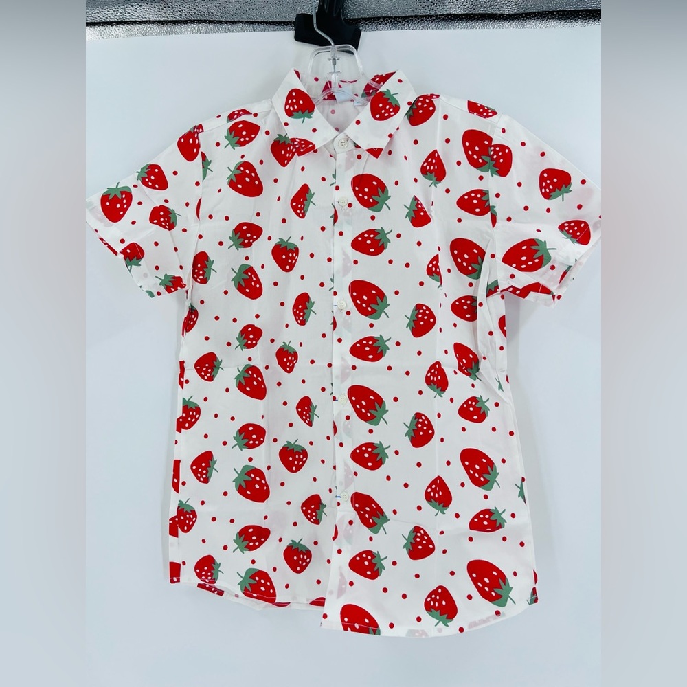 Vatpave brand short-sleeve button-down shirt featuring strawberry new size 12